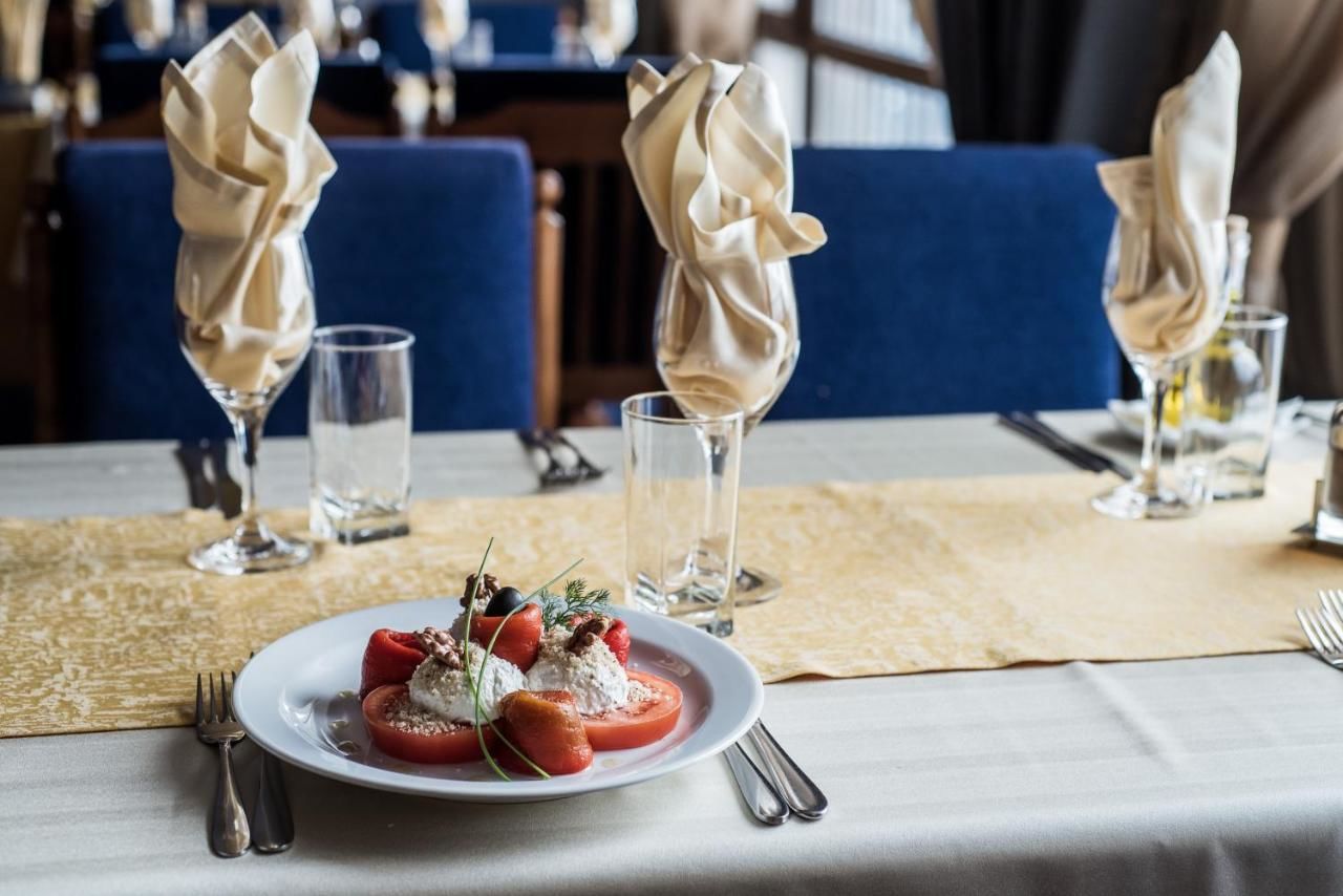 Отель Hotel Balkan Плевен-14