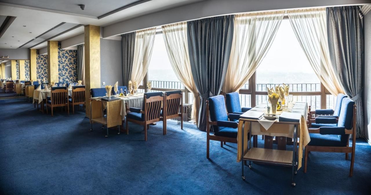 Отель Hotel Balkan Плевен-16